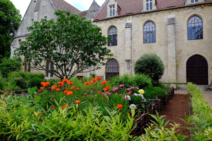 9d786893-5d47-404a-8a9c-3e6f1cad044e-26850-000012b8669a17eb